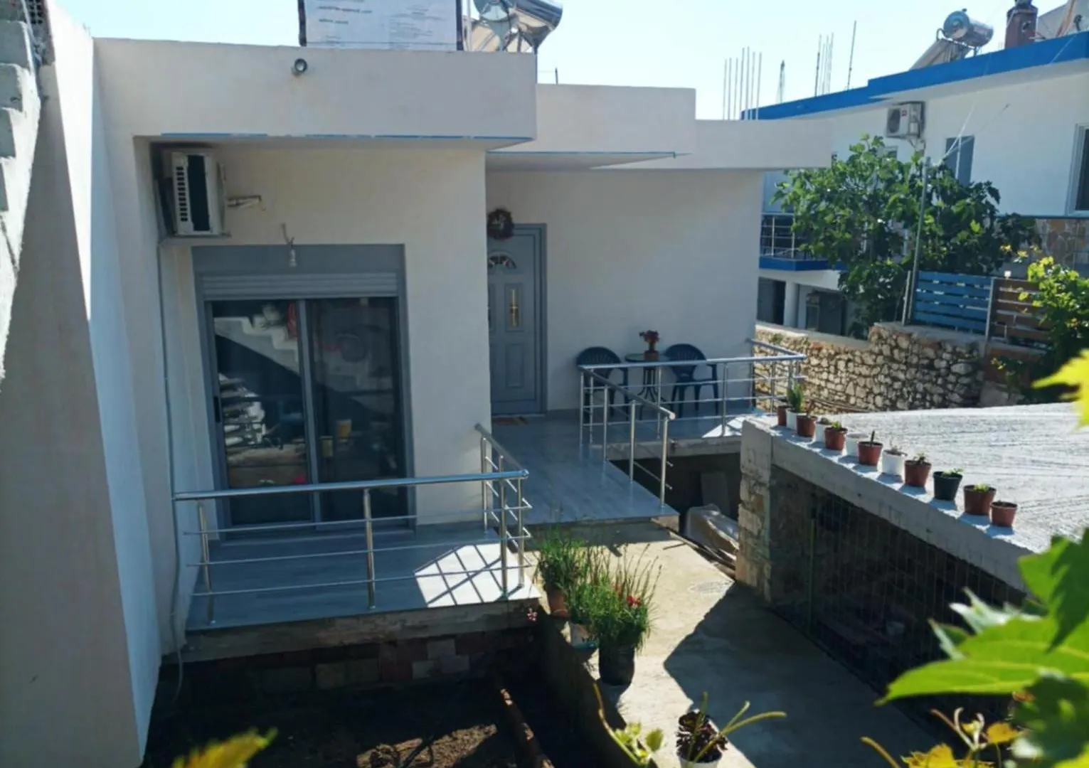 Coral Rooms Himara Гостевой дом Химара